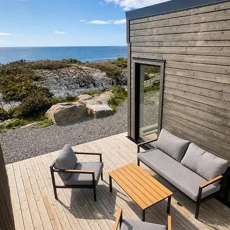 Newly Built Architecturally Designed Atrium House Villa
