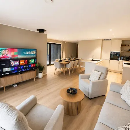 Newly Built Architecturally Designed Atrium House Villa Kristiansund