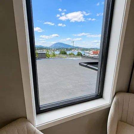 Newly Built Architecturally Designed Atrium House Villa